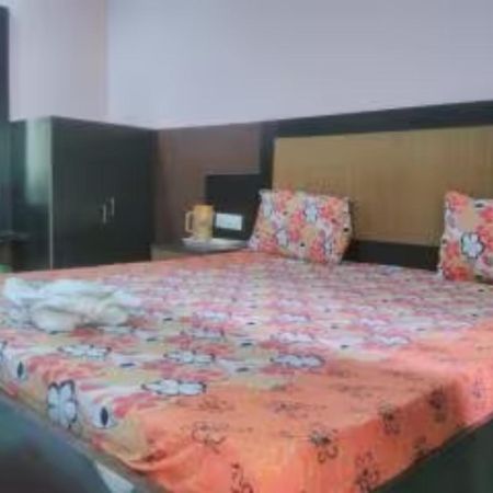 Hotel Samrat Palace Near Puri Sea Beach Best Choice Of Travellers By Morservices Extérieur photo