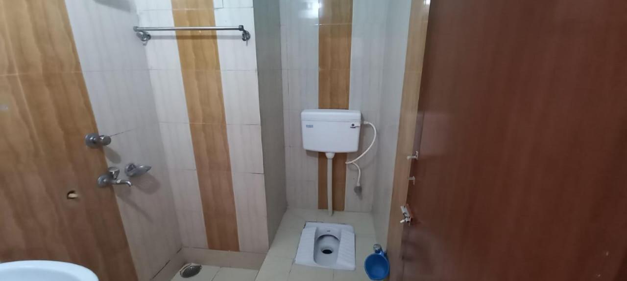 Hotel Samrat Palace Near Puri Sea Beach Best Choice Of Travellers By Morservices Extérieur photo