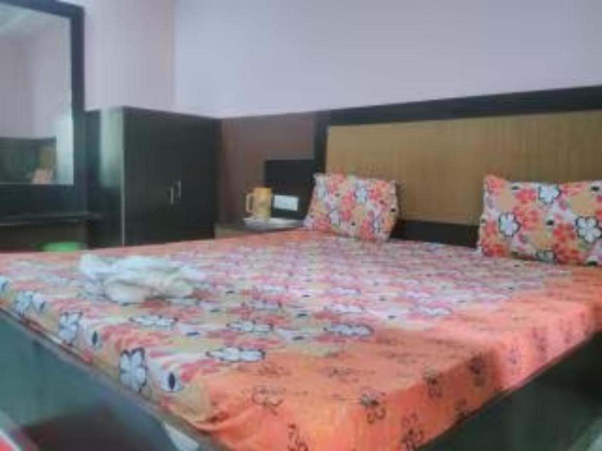 Hotel Samrat Palace Near Puri Sea Beach Best Choice Of Travellers By Morservices Extérieur photo