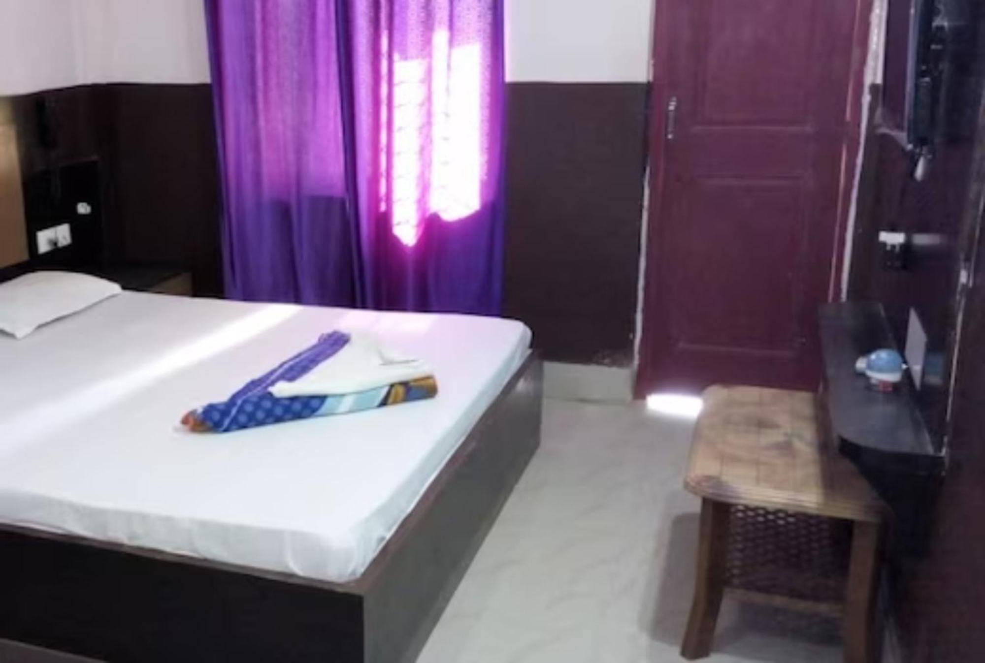 Hotel Samrat Palace Near Puri Sea Beach Best Choice Of Travellers By Morservices Extérieur photo