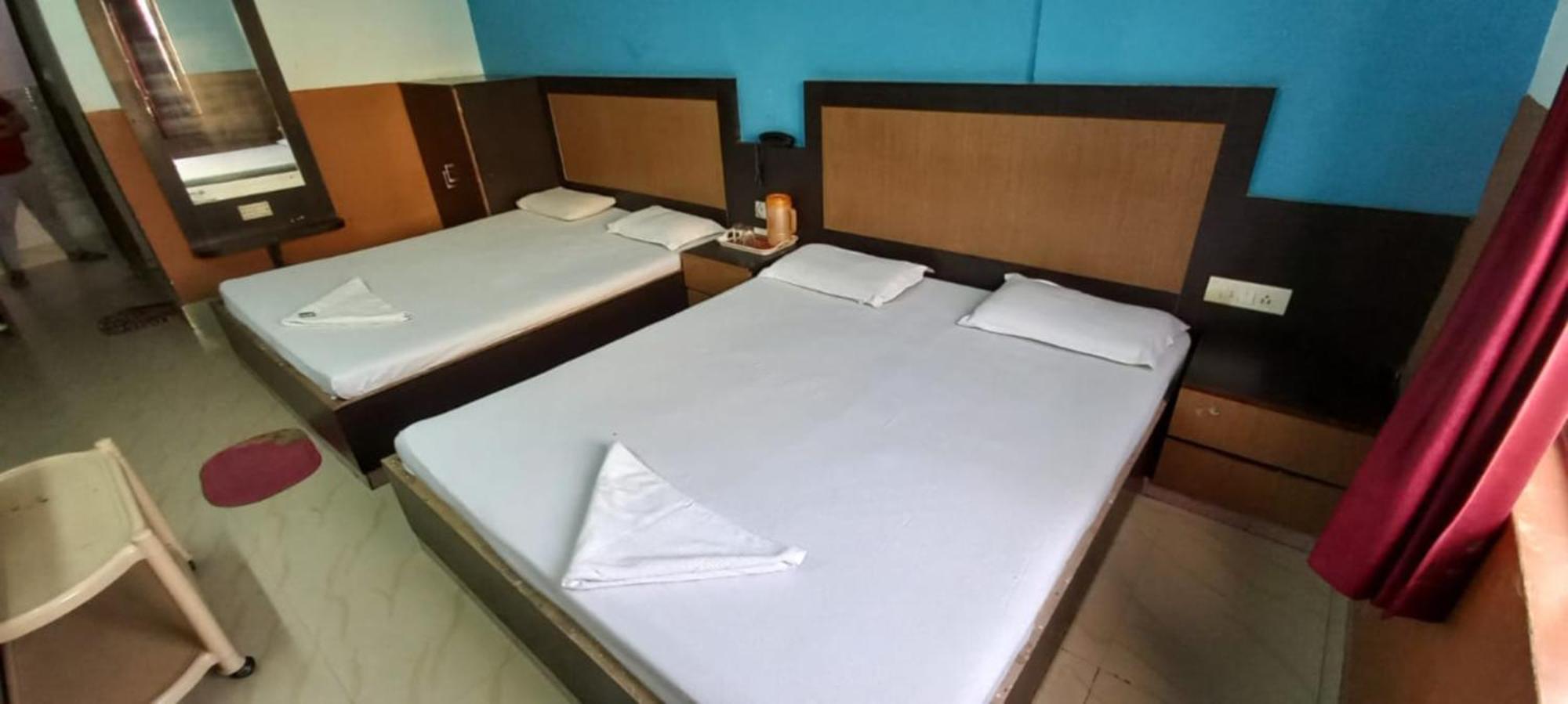 Hotel Samrat Palace Near Puri Sea Beach Best Choice Of Travellers By Morservices Extérieur photo