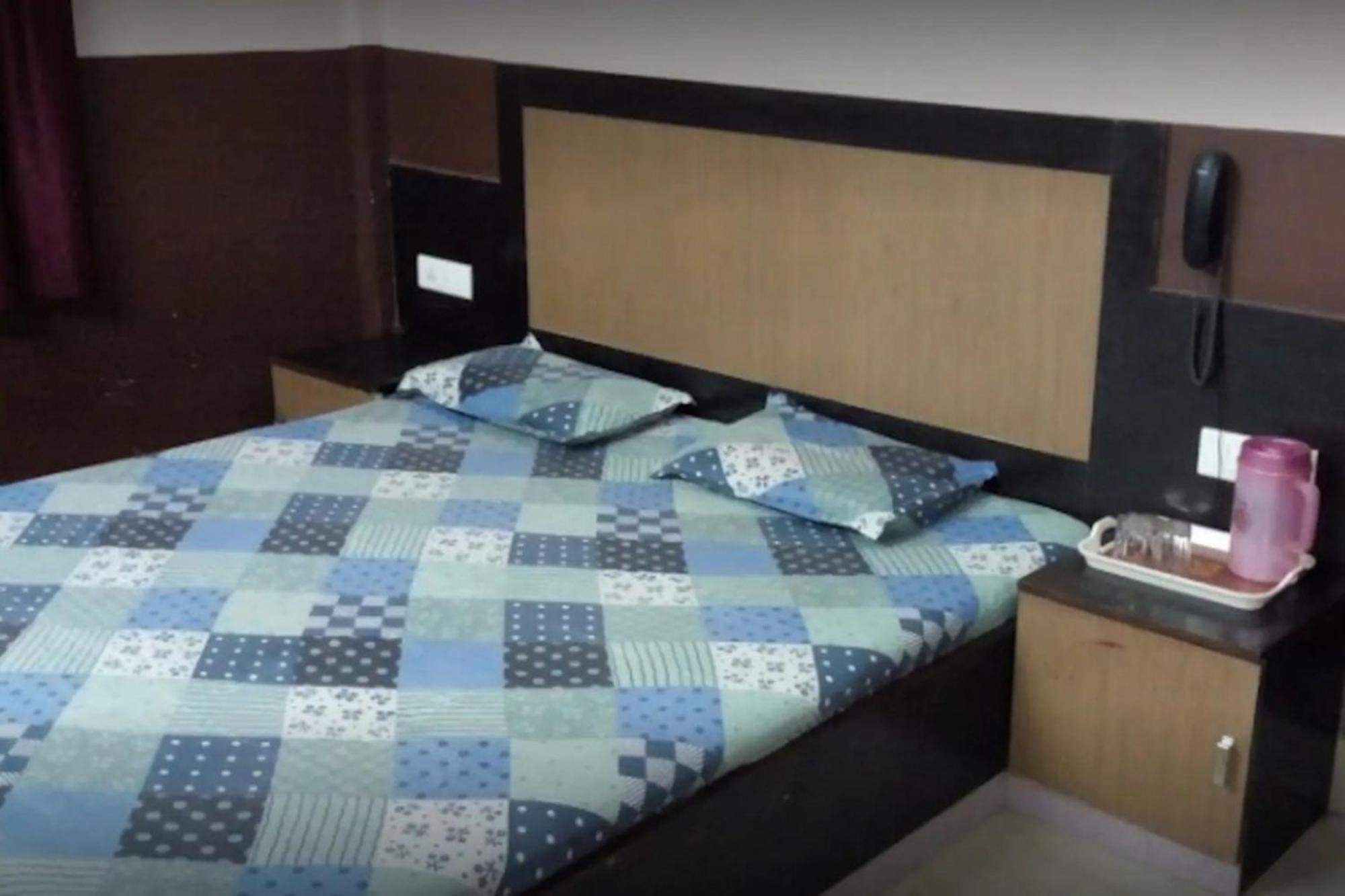 Hotel Samrat Palace Near Puri Sea Beach Best Choice Of Travellers By Morservices Extérieur photo